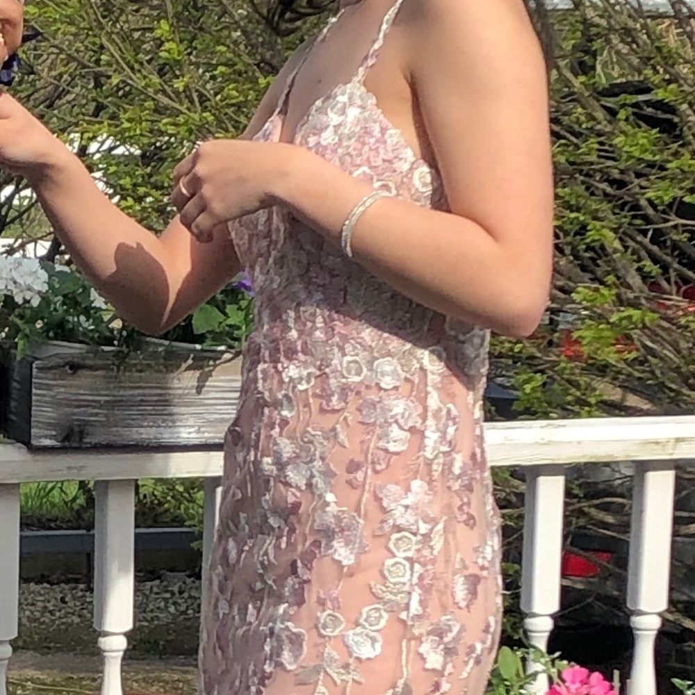 Prom Dress - Picture 3 of 8
